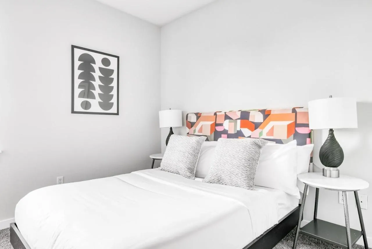 Cozysuites Music Row Charming 1Br Free Parking 49 ナッシュビル 0*,  米国